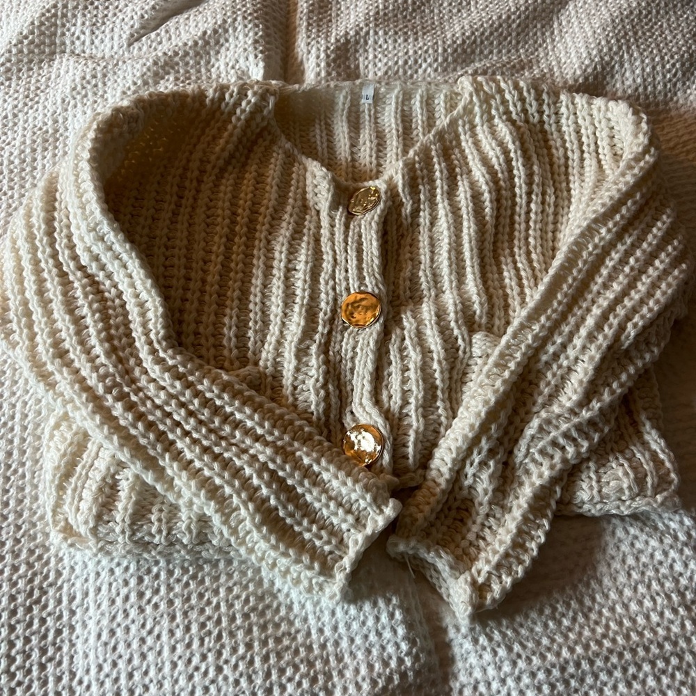 Cozy Knit Button-Up Sweater - Cream